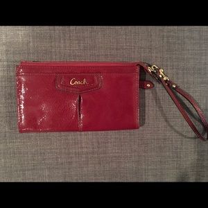 Coach wallet/wristlet. Never used